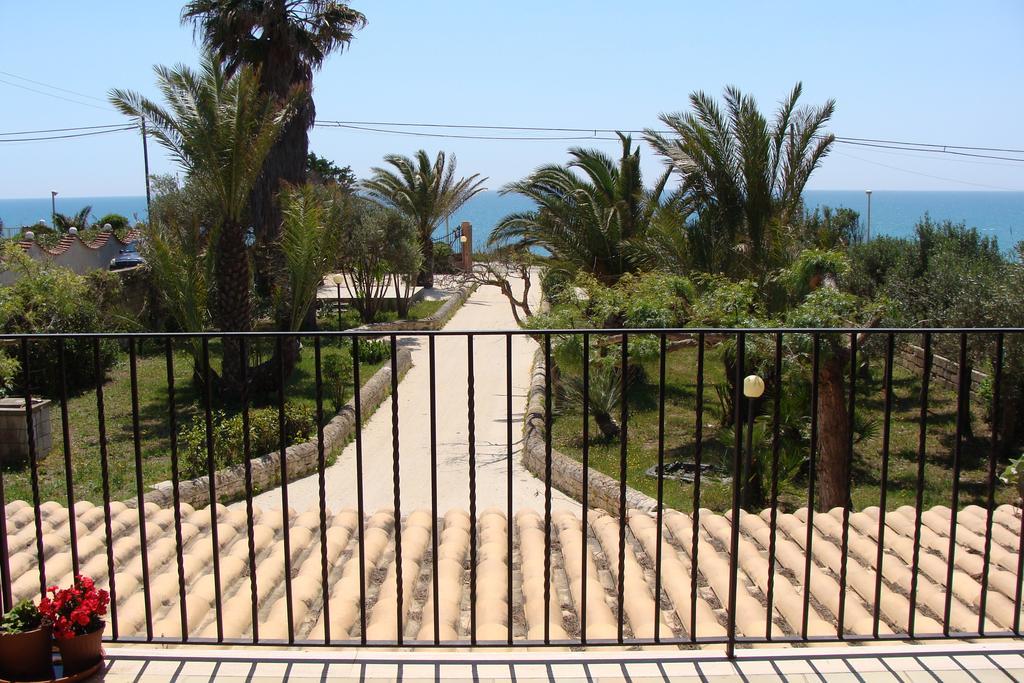 La Villa Rosa Al Mare Pozzallo Bilik gambar