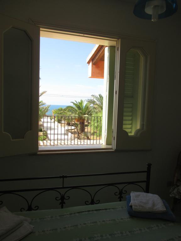 La Villa Rosa Al Mare Pozzallo Bilik gambar