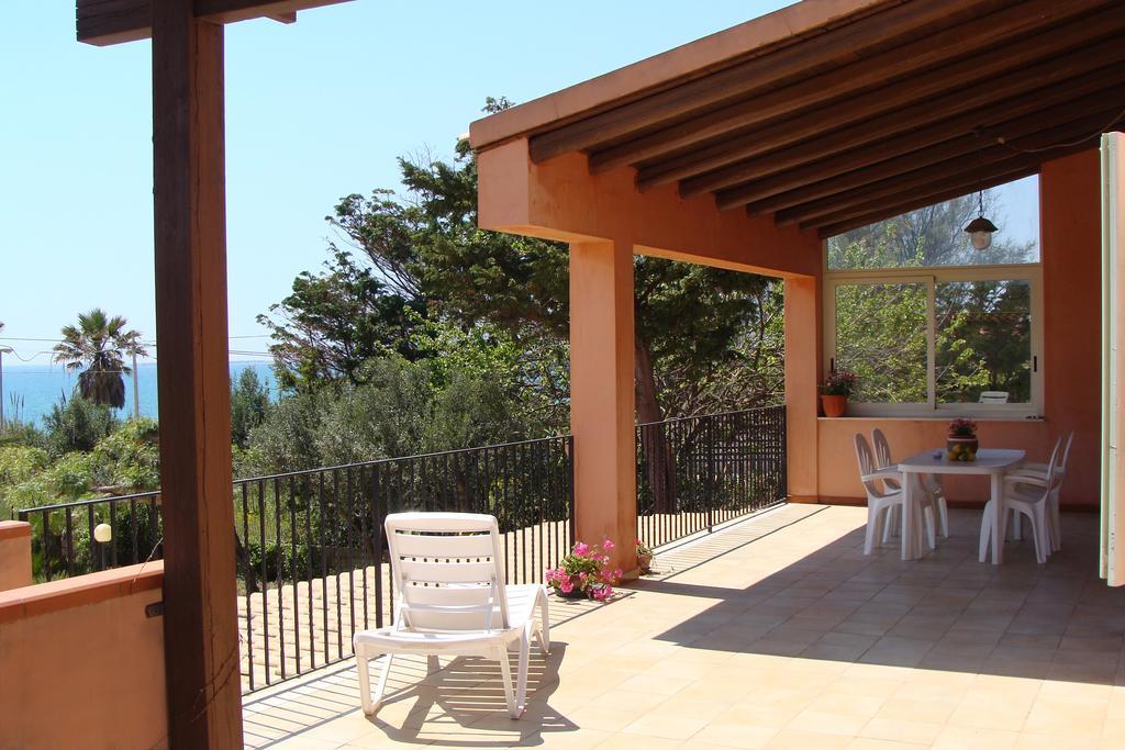 La Villa Rosa Al Mare Pozzallo Bilik gambar