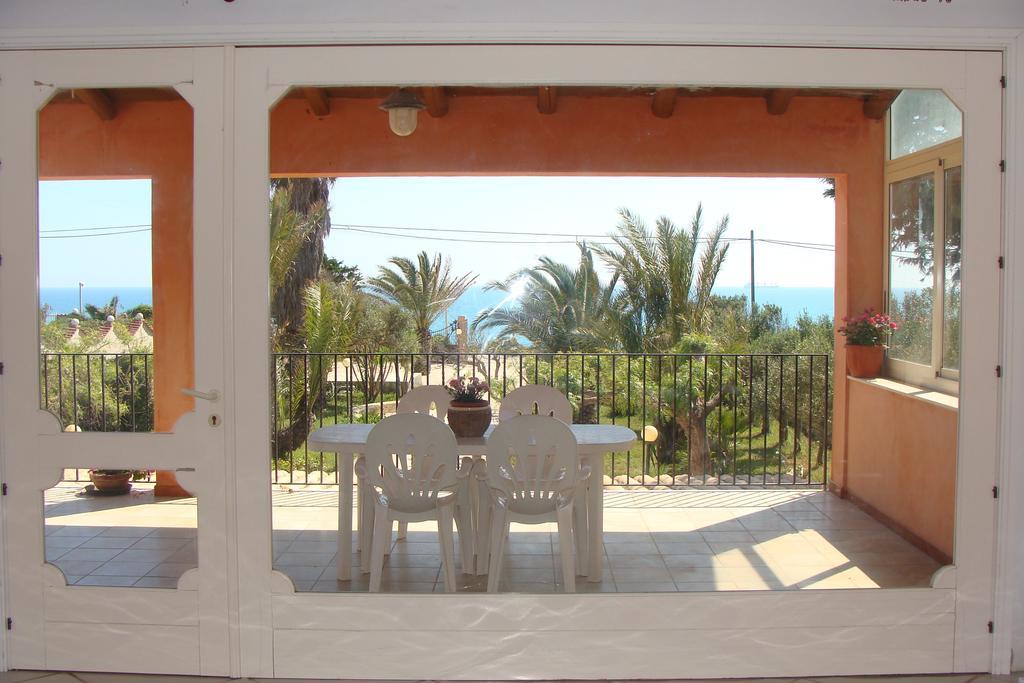 La Villa Rosa Al Mare Pozzallo Bilik gambar